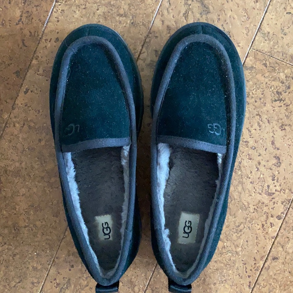 Ugg loafers, black - size 7
